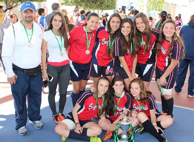 临着严峻的 临着严峻的